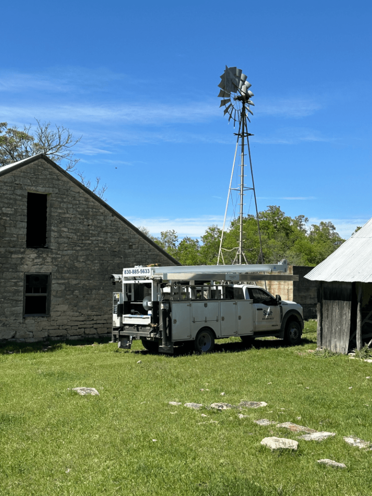 brick-back-truck-carousel-min